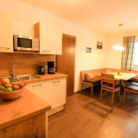 Gfoeller フラッハウ